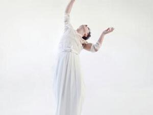 Moukarzel captured the essence of Sakabe’s “butoh.”