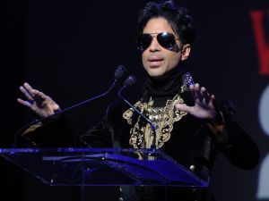 Prince, known for his song 'Kiss', a pop artist of the 80s and 90s, and still reigning today, celebrates Islam as a happy choice.