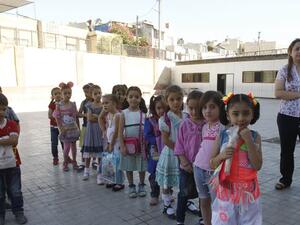 طالبات مدرسة ابتدائية في دمشق