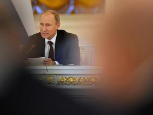 Is Russia teaming up with America to make peace in Syria?