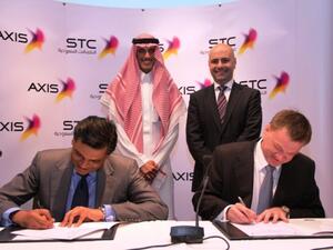 The Indonesian subsidiary of STC completed the signing of a USD 1.2 billion financing deal with a tenor of 7.5 years with local and international financial institutions