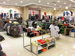 متجر رد تاغ في سيتي سنتر البحرين