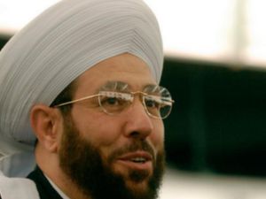 احمد بدر الدين حسون 