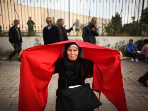 النهضة يقترح تشكيل حكومة انتقالية 