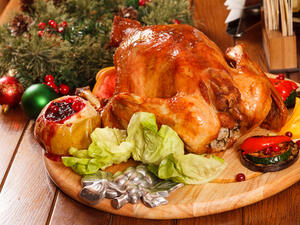 حضري الديك الرومي المحشي لعشاء شهي ليلة رأس السنة
