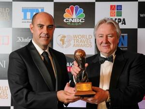 Alejandro Bernabé, the hotel's General Manager, receiving the award