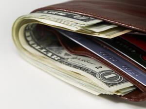 The UAE is among those economies most rapidly moving away from being predominantly cash-based society.