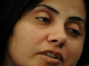 لنائبة الافغانية سيمين بركزاي المضربة عن الطعام