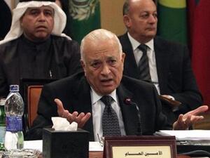 نبيل العربي الامين العام لجامعة الدول العربية يتحدث اثناء مناقشة الاوضاع في سوريا بمقر الجامعة في القاهرة