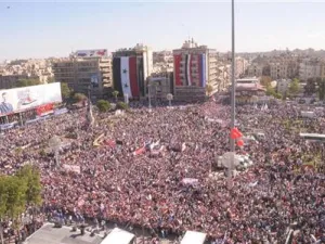 مظاهرة مؤيدة للرئيس السوري بشار الاسد 
