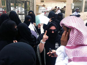 Last tango. Although Saudi women have been allowed to work, writer calls for more harassment on Twitter.