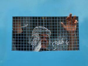 الاسرى يوقعون اتفاقا لانهاء الاضراب عن الطعام ب