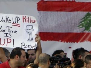 تظاهرة منددة بالرئيس السوري بشار الاسد في بيروت  