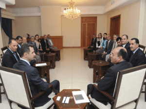 الأسد يؤكد ثبات بلاده في مواجهة "الارهاب" بموازاة الحل السياسي
