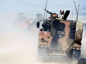 دورية لجنود استراليين في افغانستان