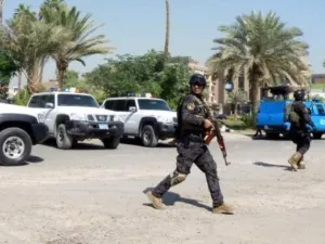 افراد امن عراقيون في بغداد