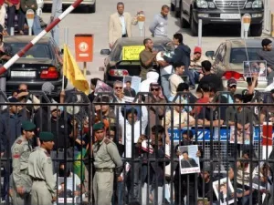 البحرين تحذر مواطنيها من السفر الى لبنان 
