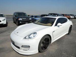 معرض بتونس لبيع اغراض شخصية لبن علي واقاربه 