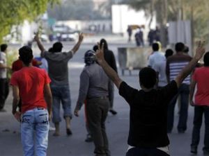 محتجون مناهضون للحكومة البحرينية 