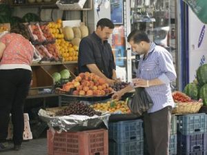 النزاع أعدم القدرة الشرائية للسوريين