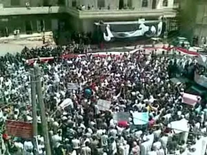 لقطة من فيديو نشر على موقع يوتيوب لتظاهرة ضد النظام السوري في درعا