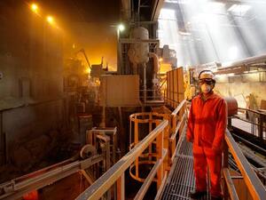 Saudi Arabia’s nonoil producing private sector firms indicated rising input stock levels in May.