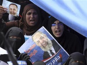 سيدات يتظاهرن في القاهرة يوم الجمعة تأييدا لابو اسماعيل
