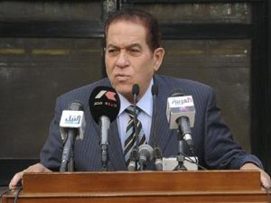 رئيس الوزراء المصري كمال الجنزوري