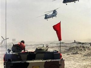 لقطة أرشيفية من مناورات النجم الساطع في الساحل الشمالي بمصر
