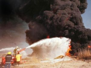 موجة حرائق تأتي على مئات المنازل في مصر