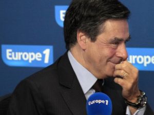 
رئيس الوزراء الفرنسي فرنسوا فيون 