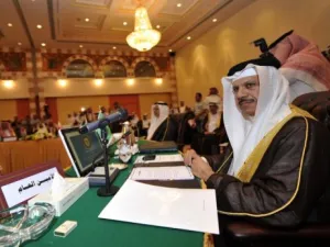 الامين العام لمجلس التعاون الخليجي عبد اللطيف الزياني