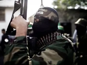 قوات حماس تنتشر على الحدود مع اسرائيل ل