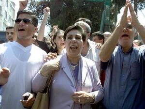 حنان عشراوي