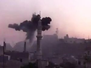 مسجد علي بن ابي طالب في تلبيسةبحمص يتعرض للقصف