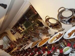 Arabian Courtyard Hotel & Spa Iftar