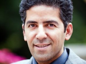 الطبيب الايراني كميار علائي في واشنطن 