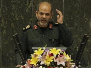  وزير الدفاع الايراني الجنرال احمد وحيدي