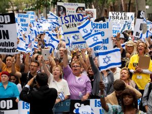 Israeli distinct brand of displeasure is rampant this summer on a double front: firstly, domestic malaise as caused by 
economical discontent, as well as internationally spawned distrust regarding a threatened position in the international 
playing field. The flotilla fiasco followed by the UN ruckus have made manifest the Israeli beleaguered mentality.