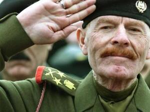 عزة ابراهيم الدوري نائب الرئيس العراقي الراحل صدام حسين