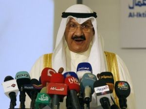 حاكم المصرف المركزي في الكويت الشيخ سالم الصباح 
