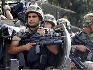 The Lebanese army stopped a bus full of Nusra front fighters from entering Lebanon on Wednesday (AFP/File)
