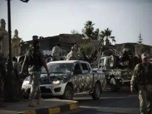 عناصر "القوة الوطنية المتحركة" 
