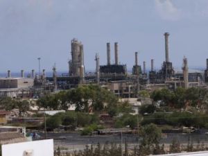 منشأة لتكرير النفط في ليبيا
