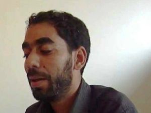 الصحافي المغربي مصطفى الحسناوي
