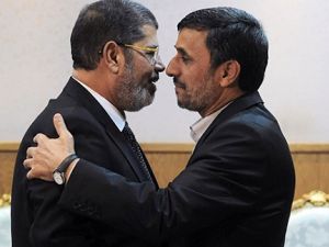 نجاد يسعى للتصالح مع مصر 