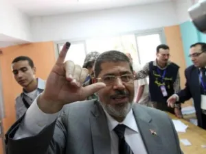 محمد مرسي مرشح جماعة الاخوان المسلمين 