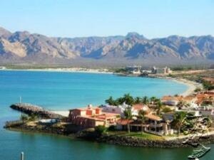 One of Oman's largest economic sectors is tourism. The Sultanate hopes to have 12 million visitors by 2020 (Courtesy of One Oman)