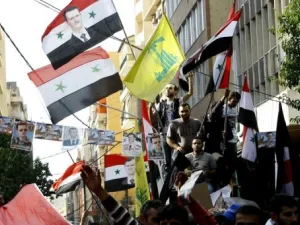 متظاهرون مؤيدون للاسد في بيروت