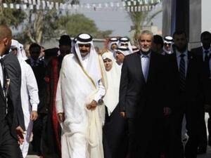 سياسة قطر المشجعة للاسلاميين تتجسد بزيارة اميرها لغزة
